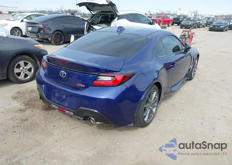 2024 Toyota Gr86 z USA, uszkodzony, nr VIN JF1ZNBB11R9757370